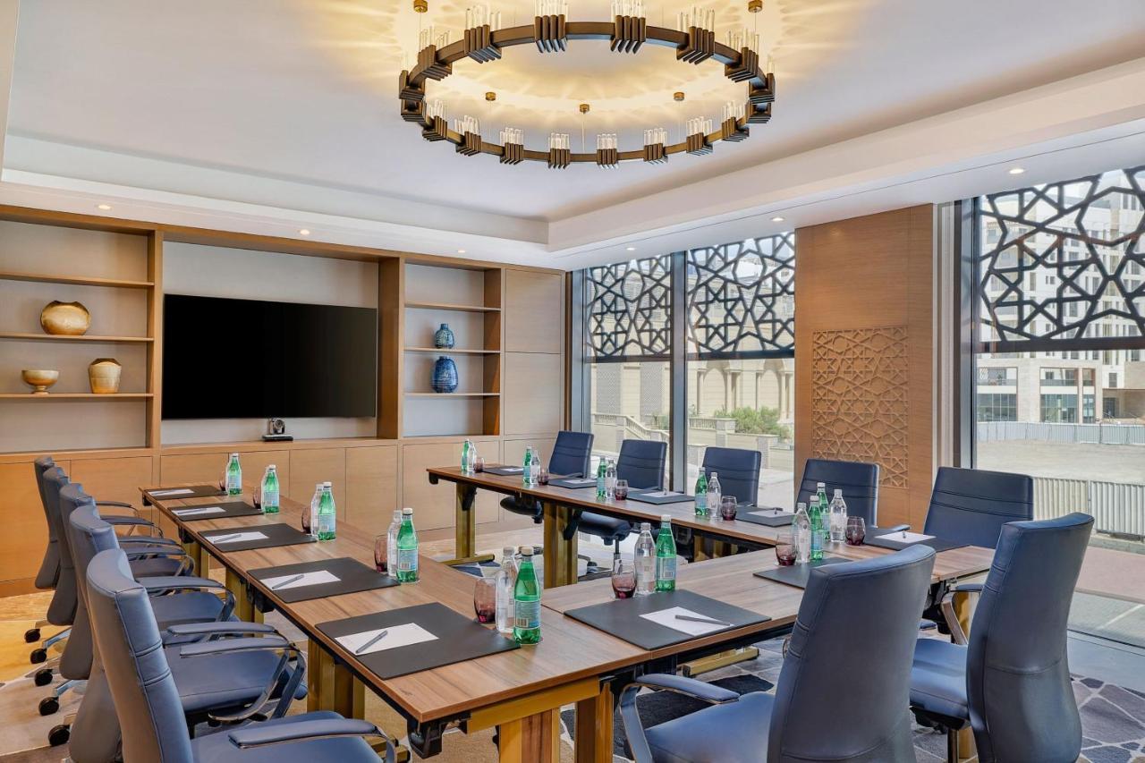 Courtyard By Marriott Culture Village, Dubai Eksteriør billede