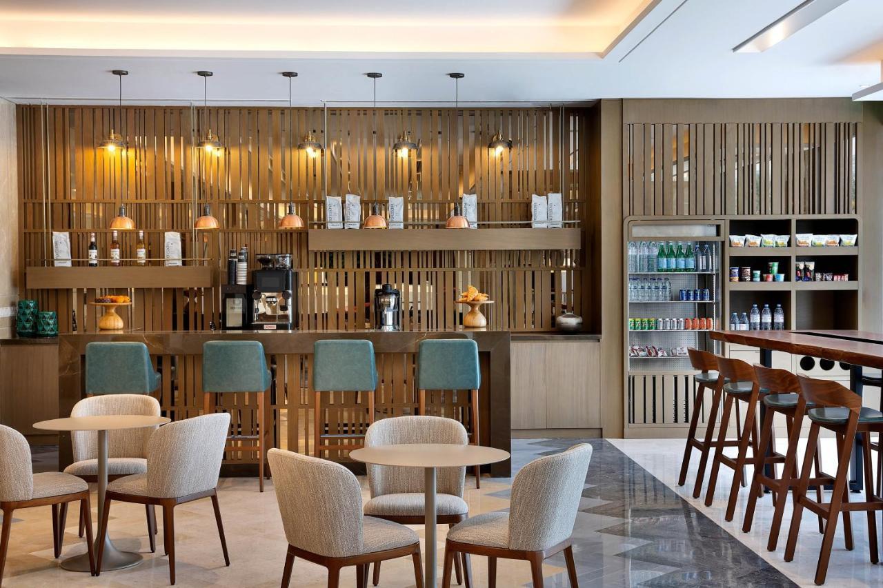 Courtyard By Marriott Culture Village, Dubai Eksteriør billede